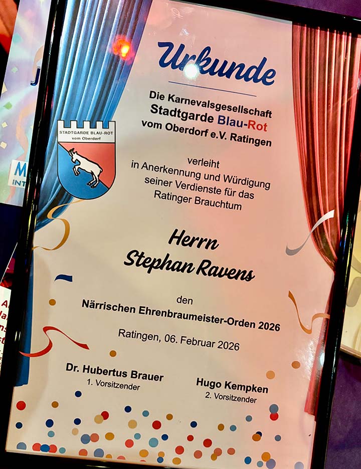 Urkunde zur Verleihung des Närrischen Ehren­brau­meister-Ordens an Stephan Ravens